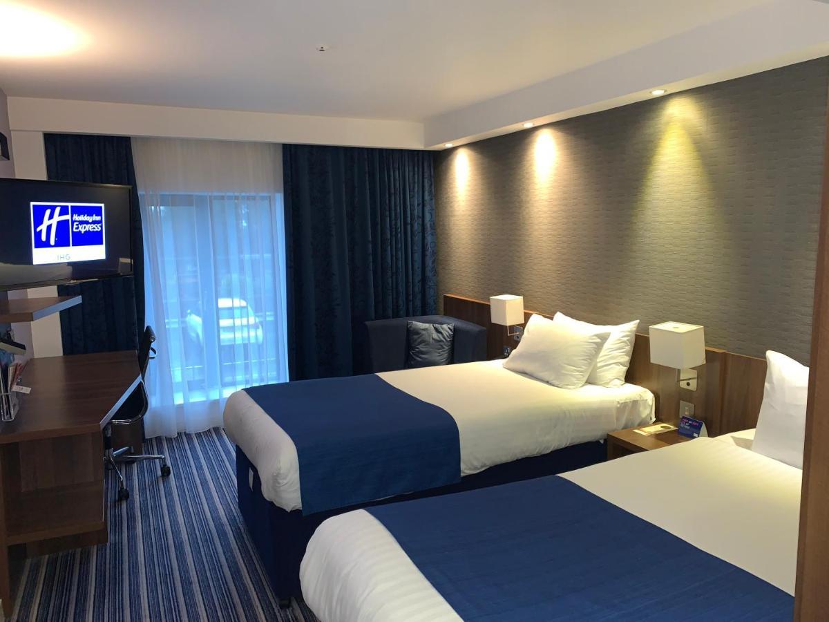 Holiday Inn Express Birmingham South A45, An Ihg Hotel Экстерьер фото