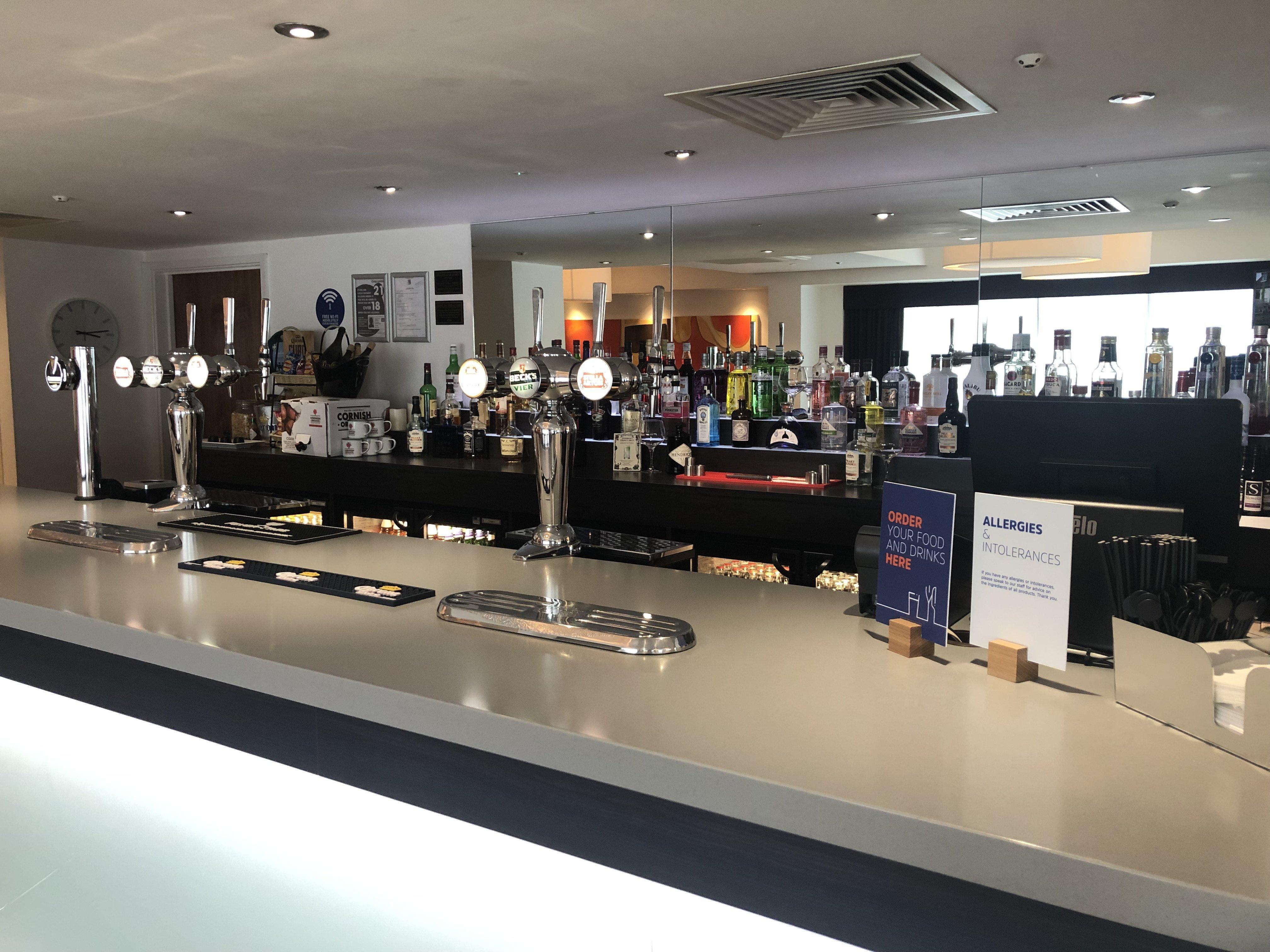 Holiday Inn Express Birmingham South A45, An Ihg Hotel Экстерьер фото