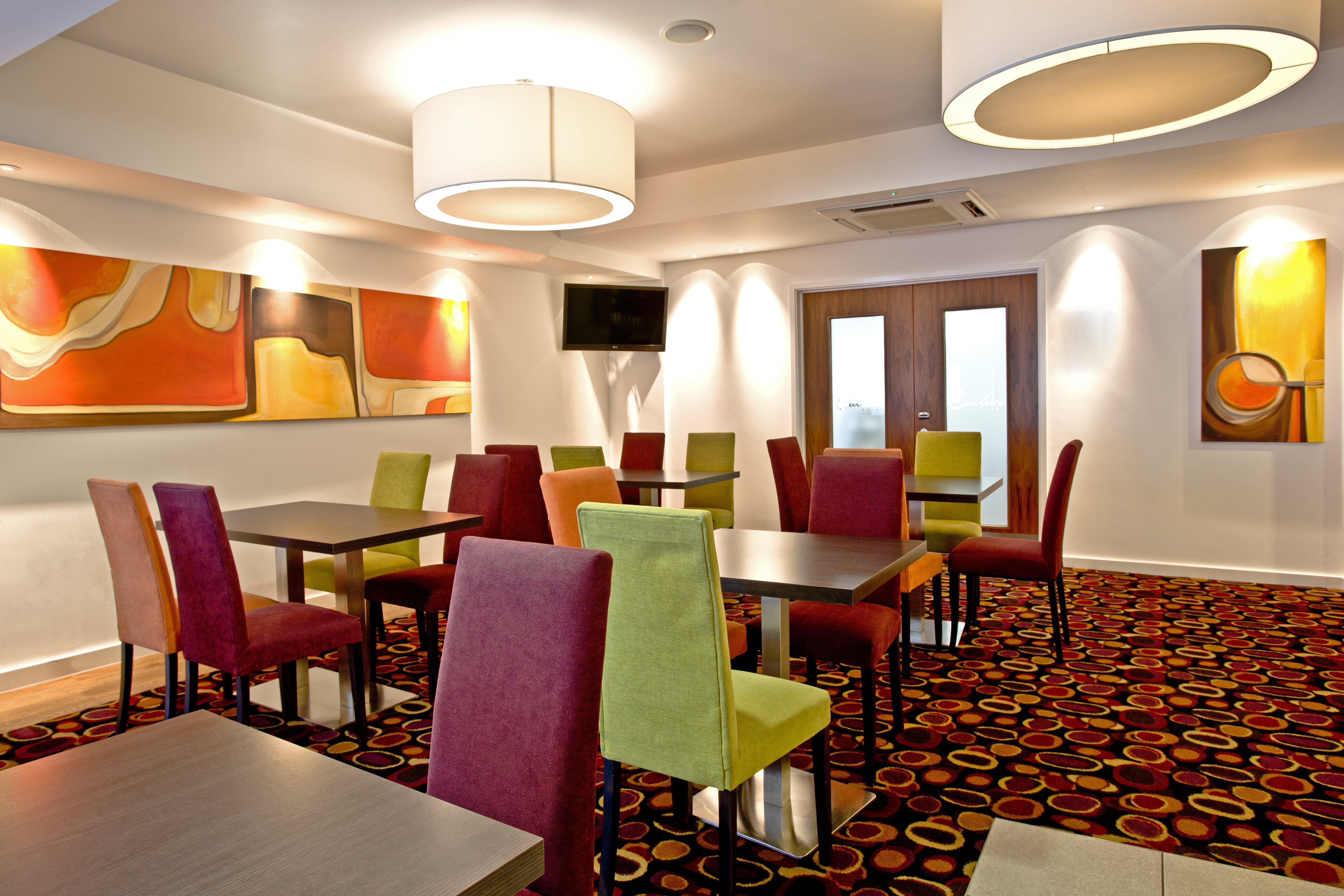 Holiday Inn Express Birmingham South A45, An Ihg Hotel Экстерьер фото