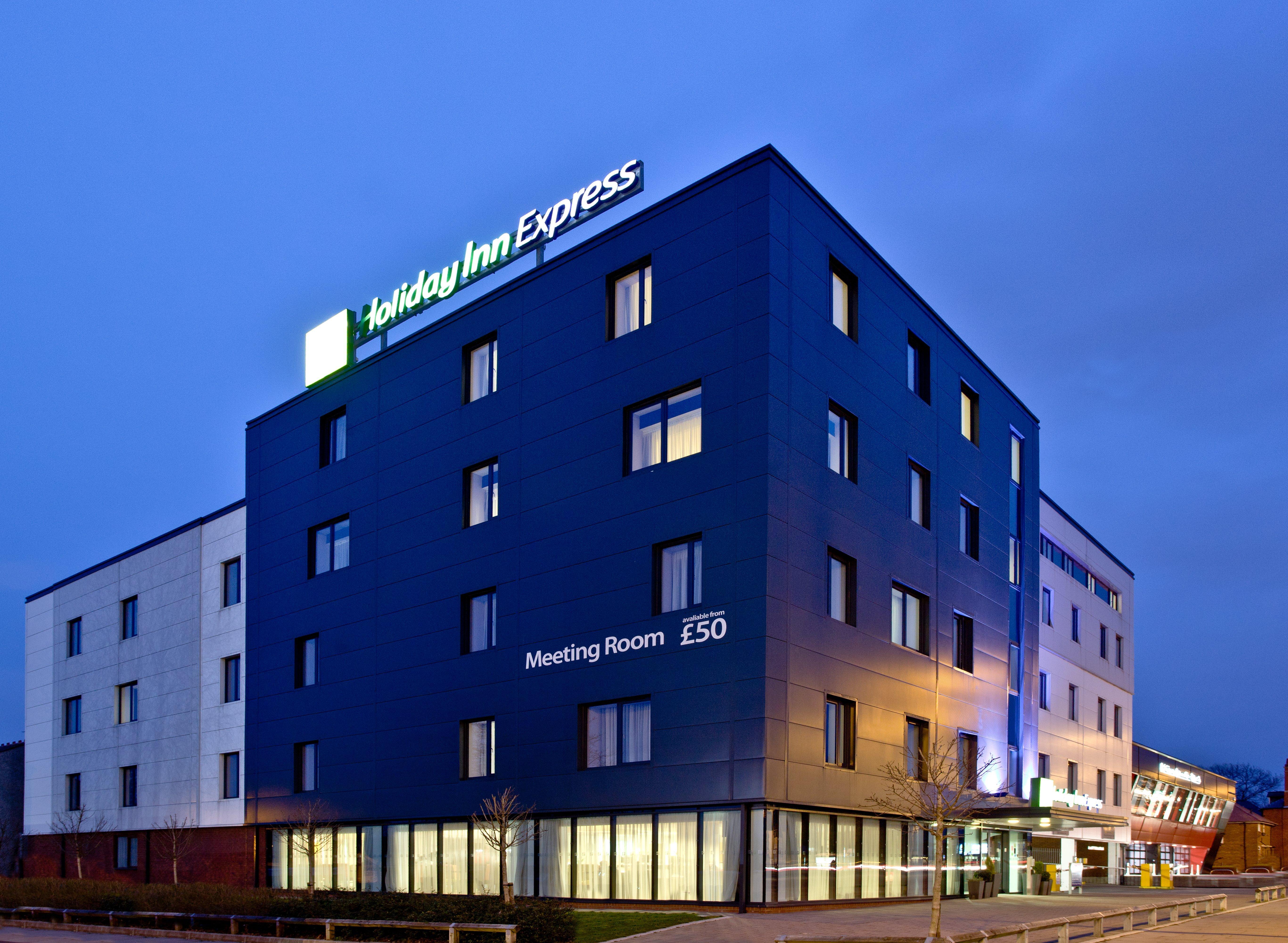 Holiday Inn Express Birmingham South A45, An Ihg Hotel Экстерьер фото