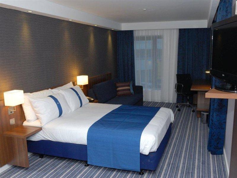 Holiday Inn Express Birmingham South A45, An Ihg Hotel Экстерьер фото