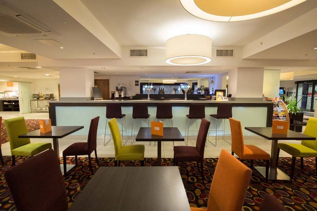 Holiday Inn Express Birmingham South A45, An Ihg Hotel Экстерьер фото